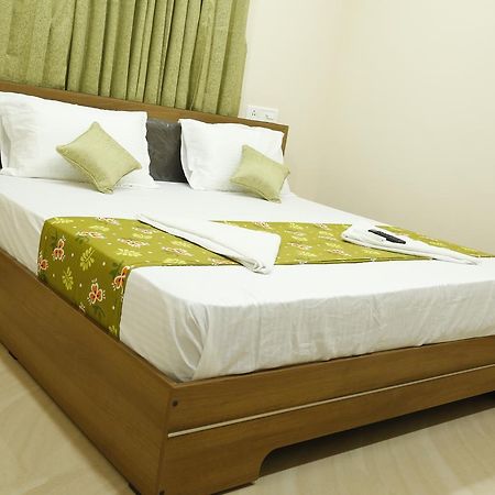 Hotel New Amirtham Inn Palni Esterno foto