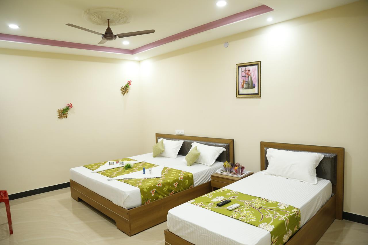 Hotel New Amirtham Inn Palni Esterno foto
