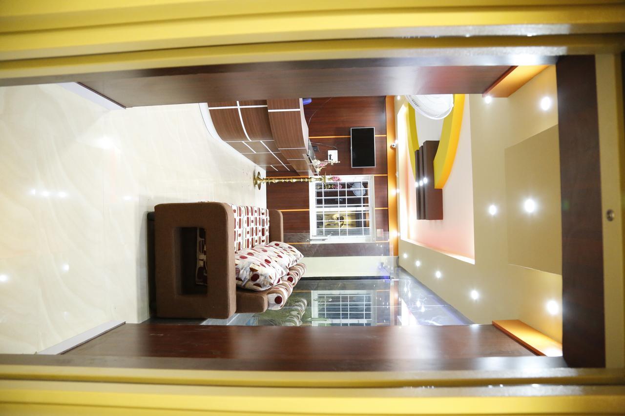 Hotel New Amirtham Inn Palni Esterno foto